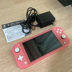 Nintendo Switch Lite 本体 コーラル+専用アダプタ - メルカリ