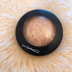 M・A・C ミネラライズスキンフィニッシュのサムネイル