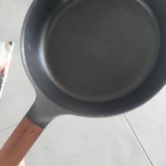 バーミキュラ　フライパン 20㎝のサムネイル