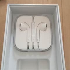 iPhone イヤホン純正のサムネイル