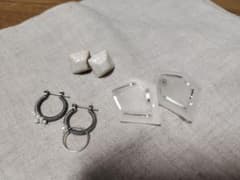 北欧暮らしの道具店　ピアス3点セット 北欧暮らしの道具店 ピアス3点セット - メルカリ