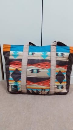 ROOTOTE A4入る 肩掛けトートバック　たっぷり　９つポケット　ママさんのサムネイル