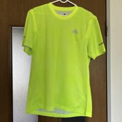 adidas climalite 蛍光イエロー Tシャツ - メルカリ