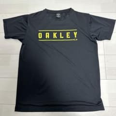 ⭕️美品⭕️オークリー　Tシャツ　半袖　Mサイズのサムネイル