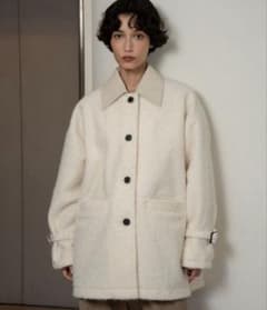 Lawgy different material fluffy coatのサムネイル