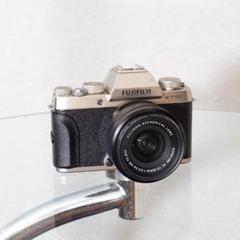 FUJIFILM X-T100 シャンパンゴールド レンズキット純正グリップ付 Amazon | 富士フイルム(FUJIFILM) ミラーレス一眼 X-T100レンズ