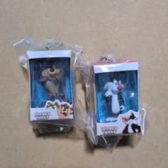 LOONEY TUNES ミニフィギュア キーホルダー 2種セットのサムネイル