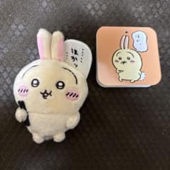 ちいかわ うさぎだらけくじ ぬいぐるみバッジ E賞 ほかッ…のサムネイル