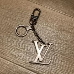 LOUIS VUITTON  ルイヴィトン  キーホルダー  キーリングのサムネイル