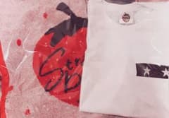 新品未開封 NEWS strawberry Tシャツ/タオルのサムネイル