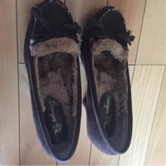 モコモコ パンプスのサムネイル