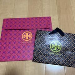 トリーバーチのショッパー2枚セットのサムネイル