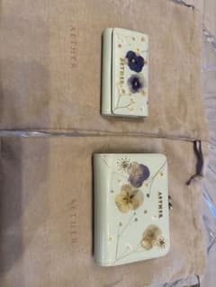 AETHER 押し花デザイン 二つ折り財布　キーケース　セット AETHER 押し花デザイン 二つ折り財布 キーケース セット - メルカリ