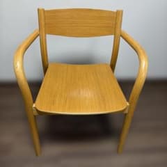 無印良品　オーク材ダイニングアームチェアのサムネイル