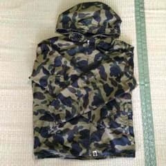 BAPE ナイロンジャケットのサムネイル