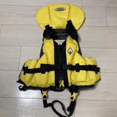 モンベル　ライフジャケット　キッズ　125-155のサムネイル