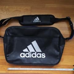 アディダス adidas エナメルバッグのサムネイル
