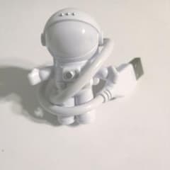 宇宙飛行士型USBライト ホワイトのサムネイル