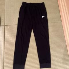 Nike 黒 ジャージパンツのサムネイル