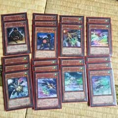 値下げ遊戯王 カラクリ幻獣機デッキ 即購入OＫのサムネイル