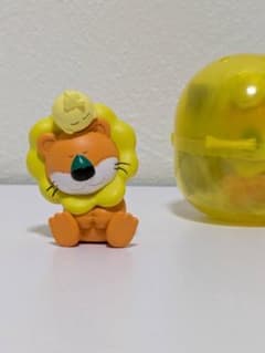 たべっ子どうぶつ カプセルトイのサムネイル