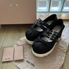miumiu 厚底　バレリーナ　バレエコア miumiu 厚底ローファー バレリーナ - メルカリ