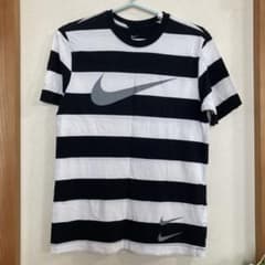 NIKE Ｔシャツのサムネイル