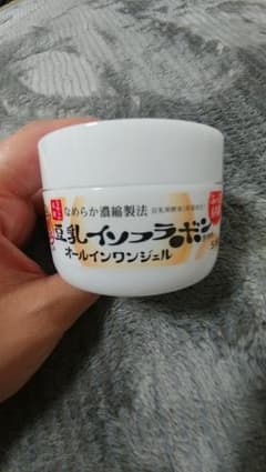豆乳イソフラボンオールインワンジェルのサムネイル