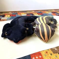 アカハライモリ・ニホントカゲ BIG ぬいぐるみ 2種セット - メルカリ