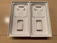 iPhoneXR イヤフォン、充電アダプタセット(２セット)のサムネイル