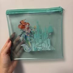 Disney 100周年 アリエル クリアポーチのサムネイル