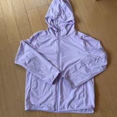 130サイズ　エアリズムパーカーのサムネイル