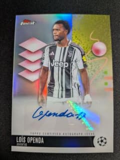 Topps　finest　Loïs Openda　Juventus　autoのサムネイル