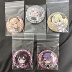 アニメキャラクター ピンバッジ 5個セット - メルカリ