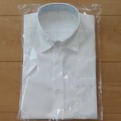 中学生・高校生　制服　半袖シャツ　160センチのサムネイル