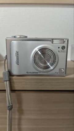 【動作確認済】Fujifilm FinePix F10 シルバーのサムネイル