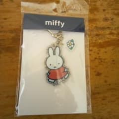 miffy 2連アクリルキーホルダー クローバーポップのサムネイル