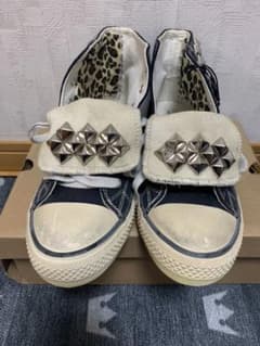 【RNA】USEDスタッズスニーカー 新品 BLACKのサムネイル
