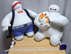ベイマックス ぬいぐるみ 2体セット (コスチューム版 ＆ 通常版)のサムネイル
