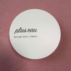 plus eau プリュスオー 前髪リセットパウダー フェイスパウダーのサムネイル