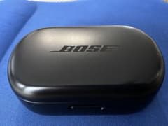 【ジャンク】Bose ワイヤレスイヤホン 充電ケース付き ジャンク美品】BOSE ワイヤレスイヤホン 充電ケース付き 右側のみ