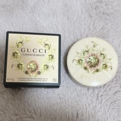 GUCCI クッション ドゥ ボーテ ファンデーション 01のサムネイル