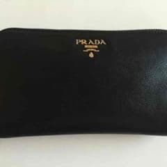 PRADA 長財布 ごーん様専用のサムネイル