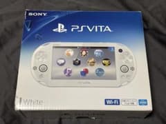 PlayStation®Vita（PCH-2000） Wi-Fi+メモリーカードのサムネイル