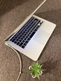 MACBOOK PRO 13インチのサムネイル
