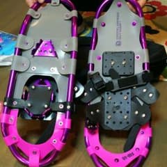 登山用のスノーシューのサムネイル
