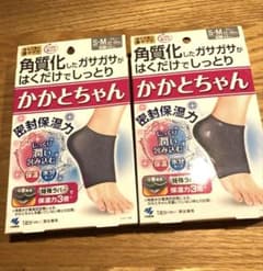 【新品】小林製薬 かかとちゃん 2個セットのサムネイル