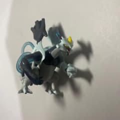 希少 ポケモン ブラックキュレム オーバードライブ フィギュア - メルカリ