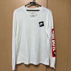 【オシャレ】NIKEの長袖Tシャツ‼️のサムネイル