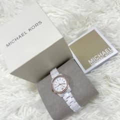 ✨【新品】MICHAEL KORS ホワイトローズゴールド 時計のサムネイル